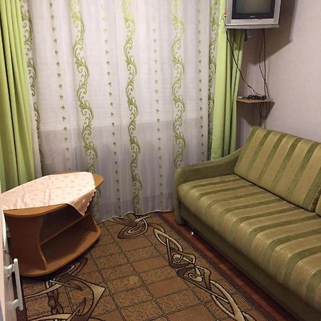 Мини-Квартира Smart-2 Mc-Donald'S Іванни Блажкевич-2 Ternopil Esterno foto